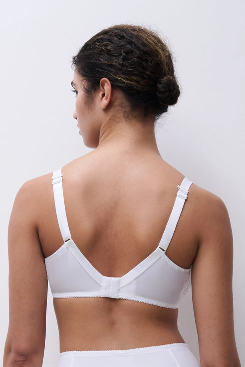 Chantelle Majestic Full Coverage Unlined Underwire Bra