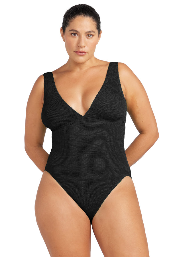 Artesands Arte O'Keefe One Piece