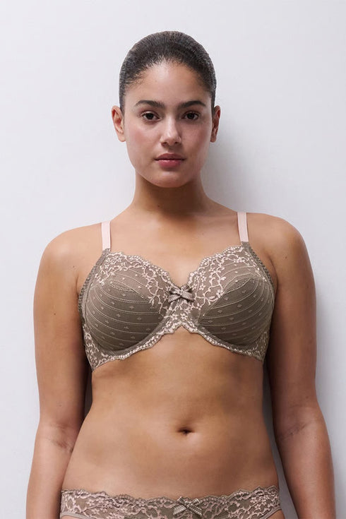 Chantelle Rive Gauche Lace Full Coverage Unlined Bra