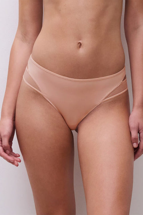 Chantelle Halo Thong