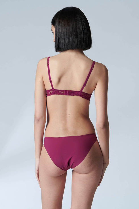 Simone Perele 1A4 Victoire Brief