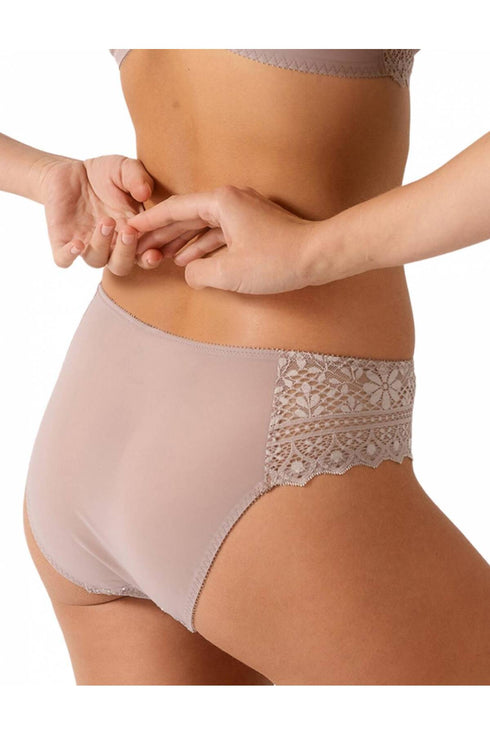 Empreinte Cassiopee Brief