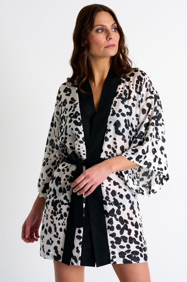 Shan Soie Kimono