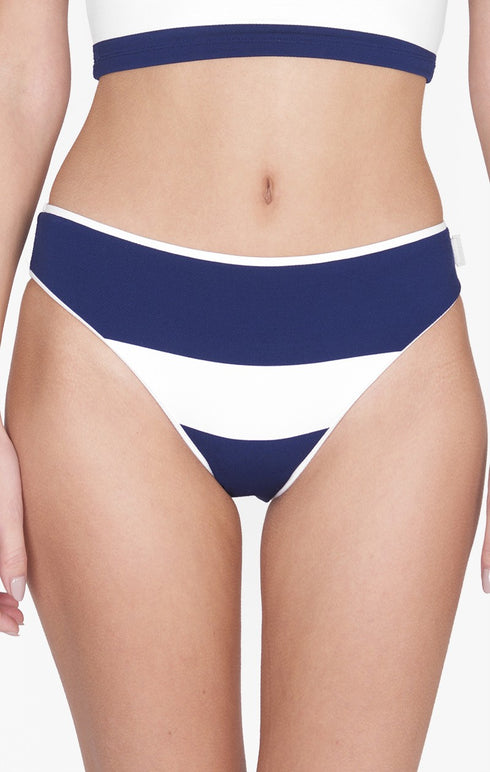 Shan Balnea Boucle medium rise bikini bottom