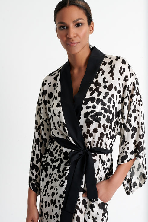 Shan Soie Long silk kimono