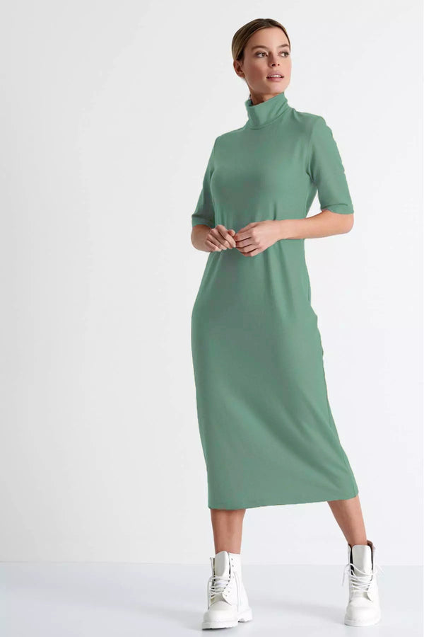 Shan Margot Short sleeve mock neck midi dress