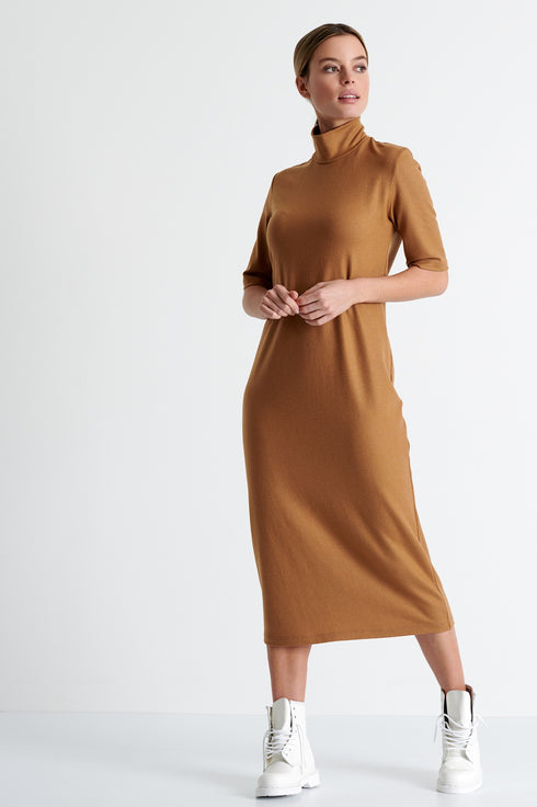 Shan Margot Short sleeve mock neck midi WOOL dress