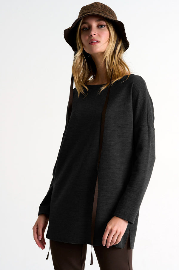 Shan Helena Long sleeve round neck top