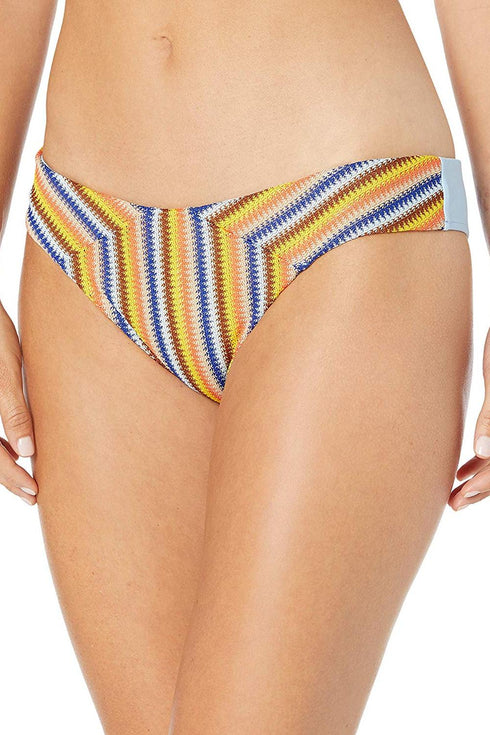 Luli Fama Plaza España Moderate Back