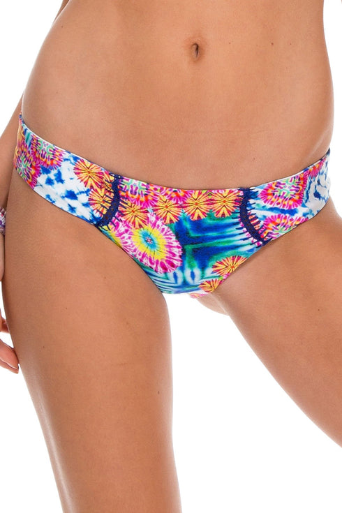 Luli Fama Beautiful Mess Curve Stitched Reversile Moderate Bottom