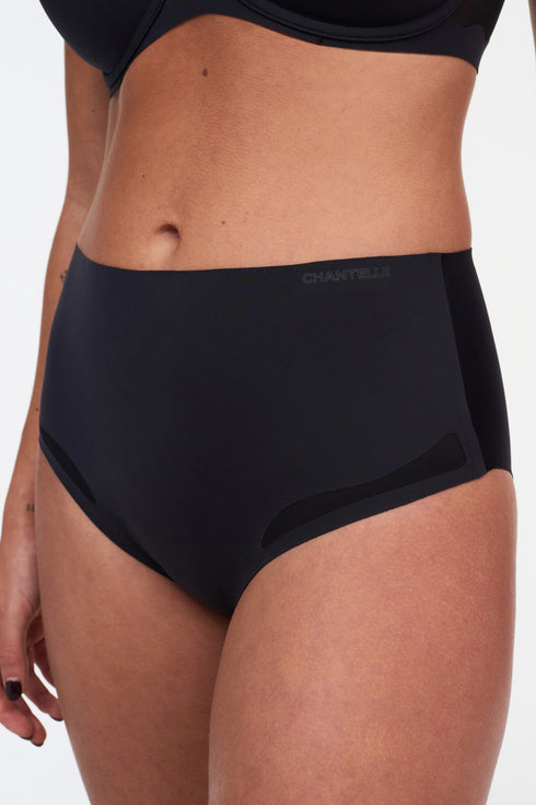 Chantelle Pure Light Smoothing Full Brief