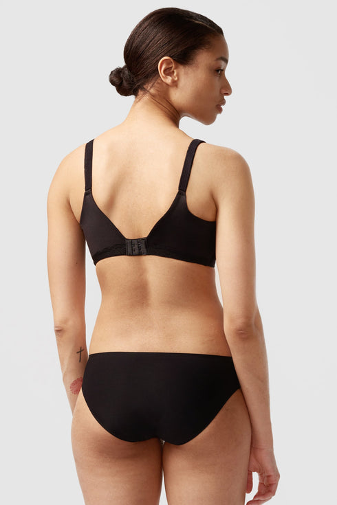 Chantelle C Comfort Smooth Wireless T-shirt Bra