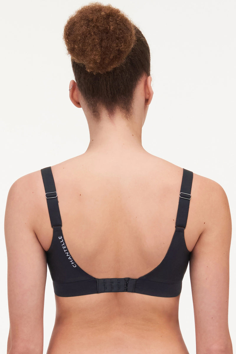 Chantelle Sport Eco Comfort Wireless Sports Bra 011 BLACK buy for the best  price CAD$ 99.00 - Canada and U.S. delivery – Bralissimo