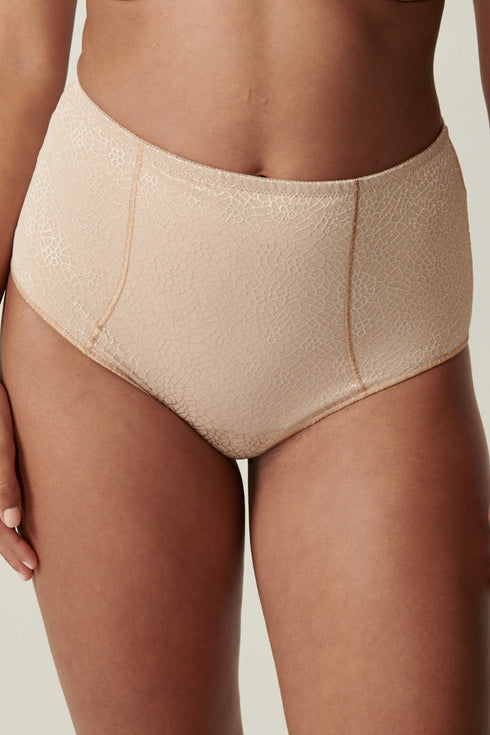 Chantelle C Magnifique Smoothing Full Brief