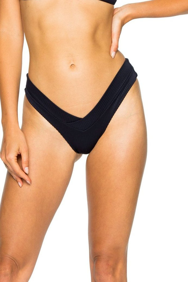 Luli Fama Costa Del Sol Cross Over Moderate Back