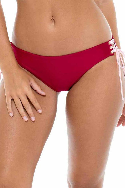 Luli Fama La Corredera Full Bottom