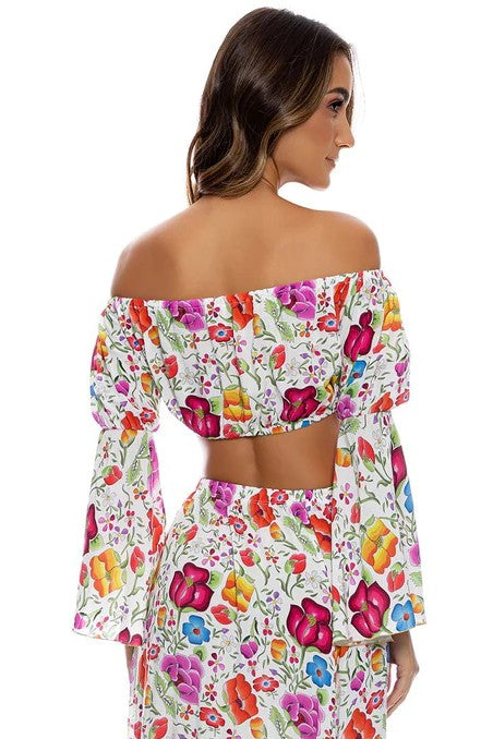 Luli Fama Amor Y Playa Off The Shoulder Flre Sleeve Top