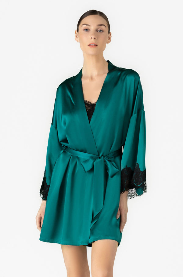 NK Imode Sabrina Magic Short Silk Kimono