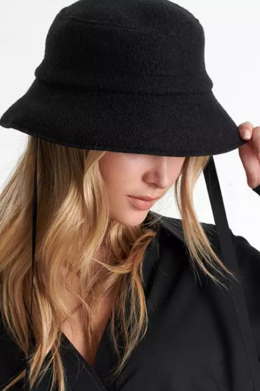 Shan Margot Reversible hat