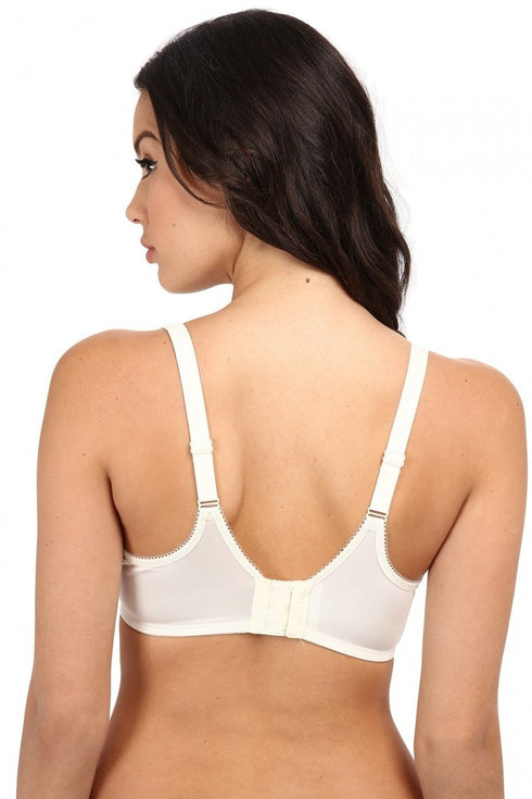 Wacoal Basic Beauty Spacer Bra