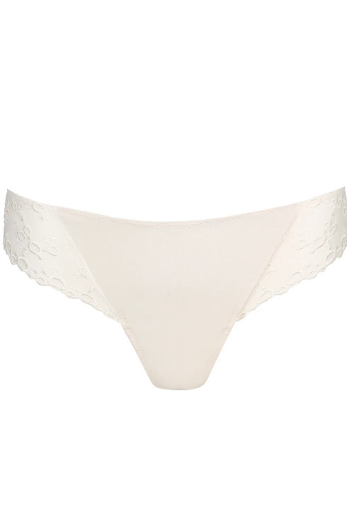 Marie Jo Nellie Thong