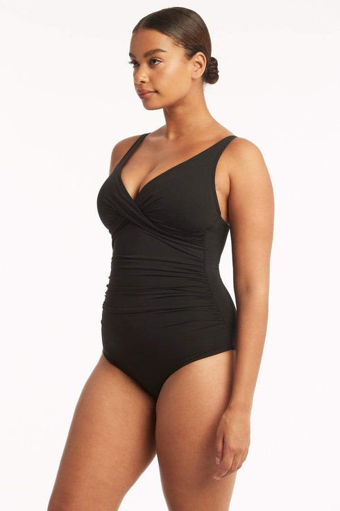 Sea Level Essentials Cross Front Multifit One Piece