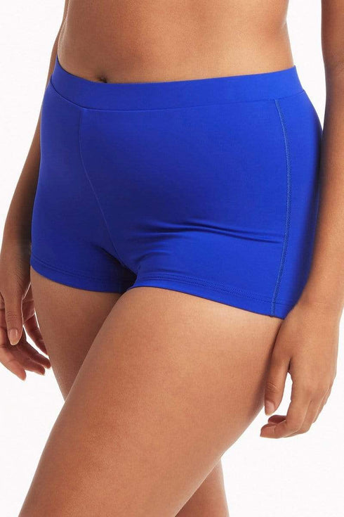 Sea Level Essentials Katie Boy Leg