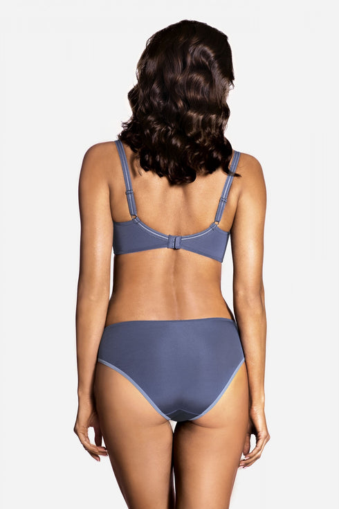 Ewa Bien Laura Brief