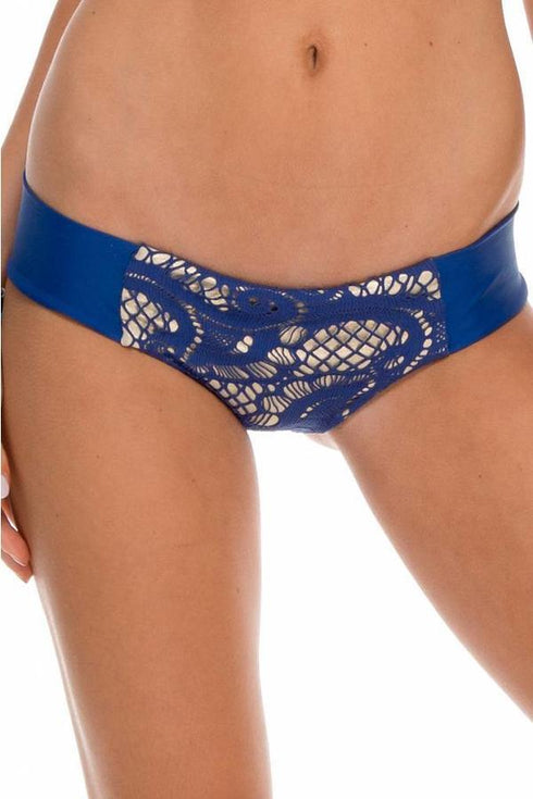 Luli Fama Wanted And Wild Full Bottom