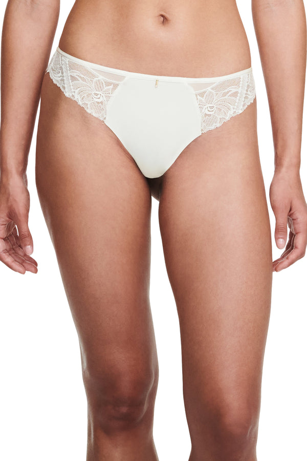 Chantelle Orangerie Dream Lace Thong