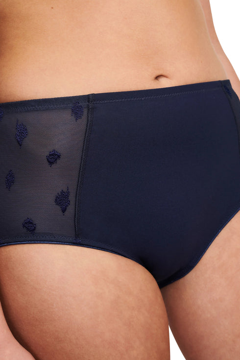 Chantelle Bold Curve Smoothing Full Brief