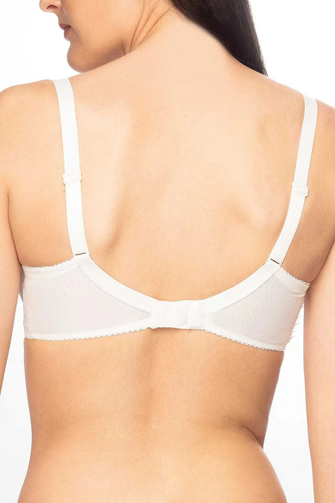 Eprise G62 Feminite Beaute Underwired full cup bra