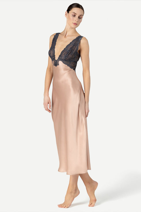 NK Imode Viva Sensual Bust-support Long Silk Gown