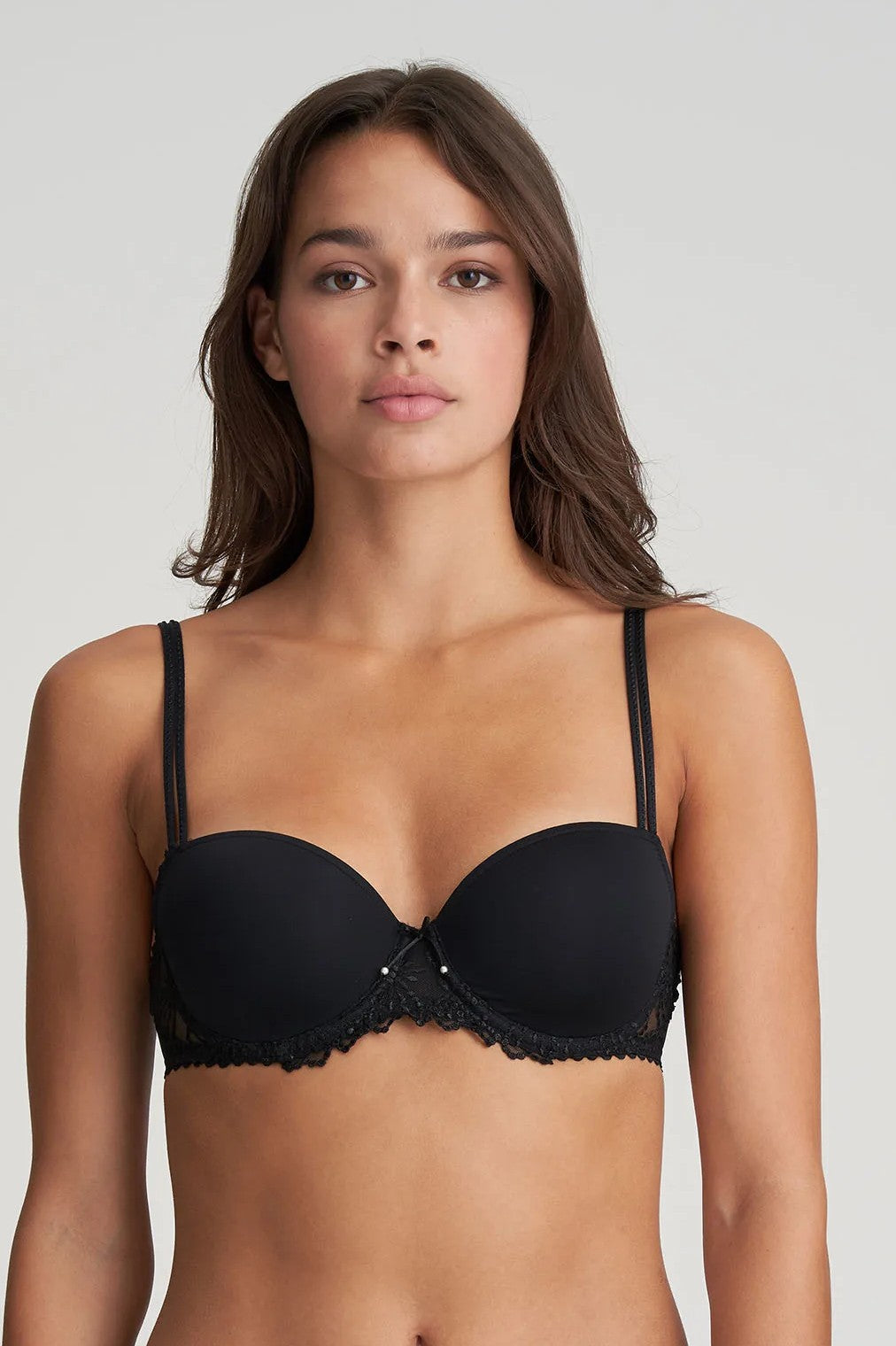 Animastyle Strapless Balconette Bra for Women Wirefree Molded Cup Seamless  Bra, Black, Small : : Clothing, Shoes & Accessories