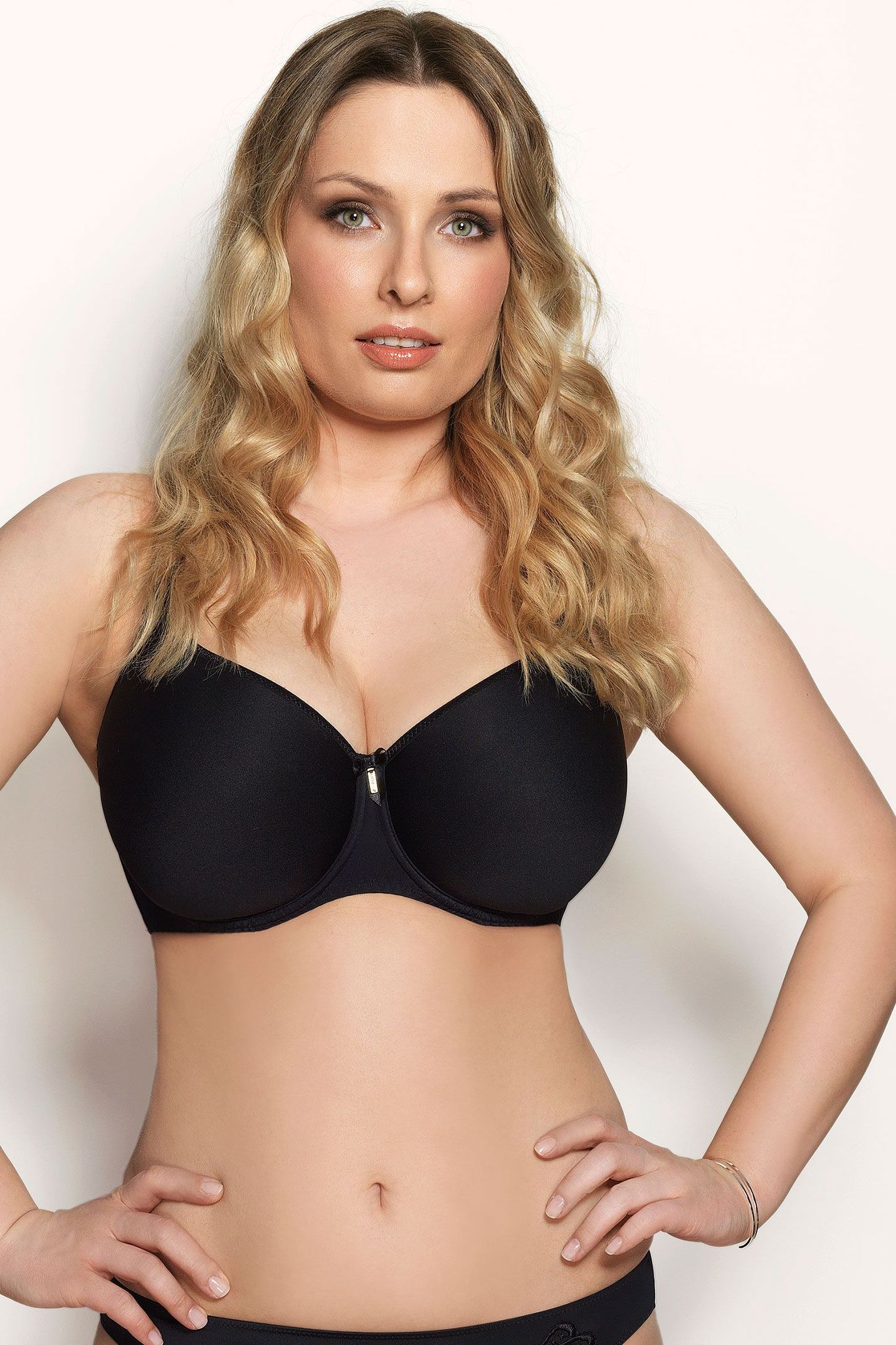 Corin Virginia Spacer Bra BLACK buy for the best price CAD$ 115.00 - Canada  and U.S. delivery – Bralissimo